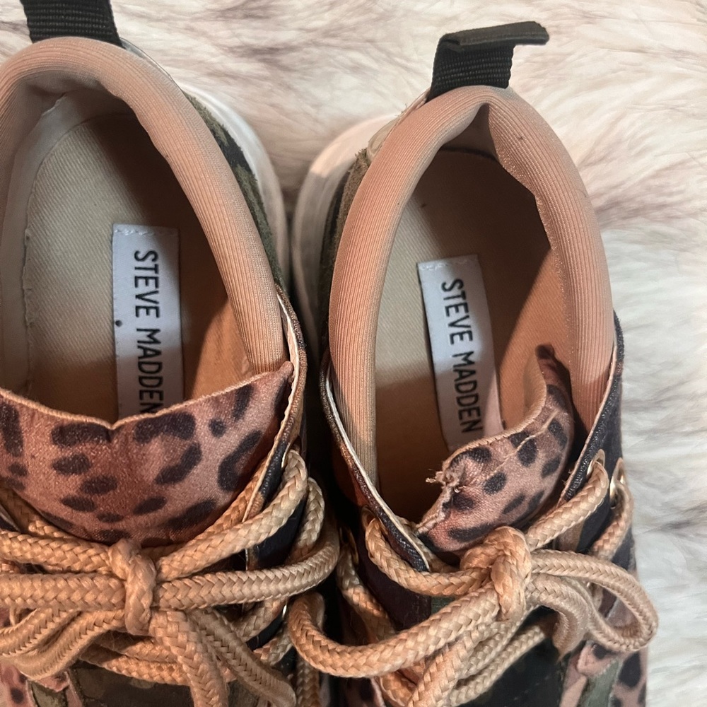 Steve Madden Tennis Shoes